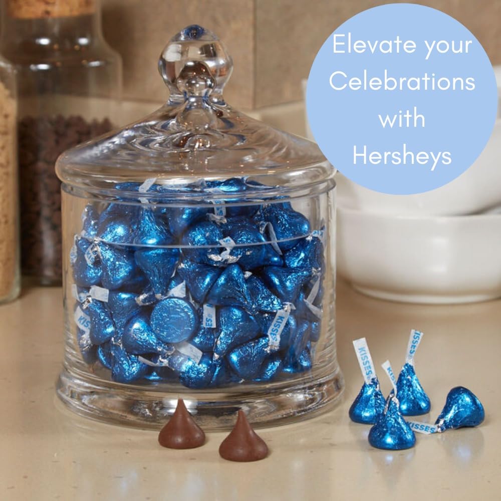 Blue Candy Milk Chocolate Kisses - (2 LB 180 pcs)