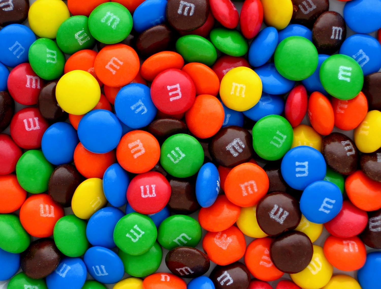 M&M Milk Chocolate Candy Individually Wrapped - (2lb- 60 Counts)