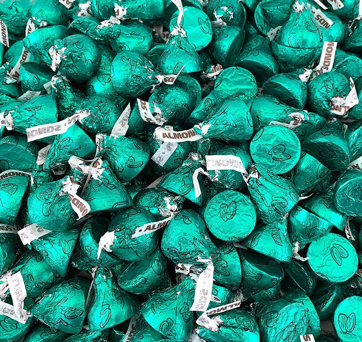 Hershey's Greeen Almond Kisses Milk Chocolate Candy - 1lb (100 pcs)