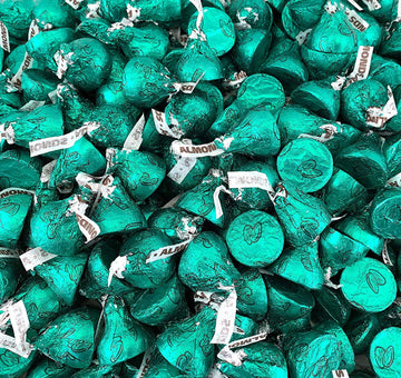 Hershey's Greeen Almond Kisses Milk Chocolate Candy - 1lb (100 pcs)