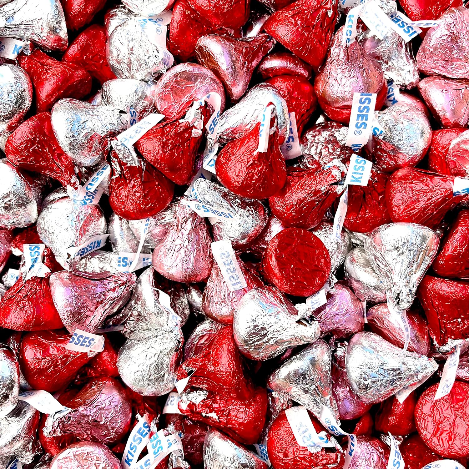 Hershey's Kisses Valentine Colors Milk Chocolate candy - 2LB (200 pcs)